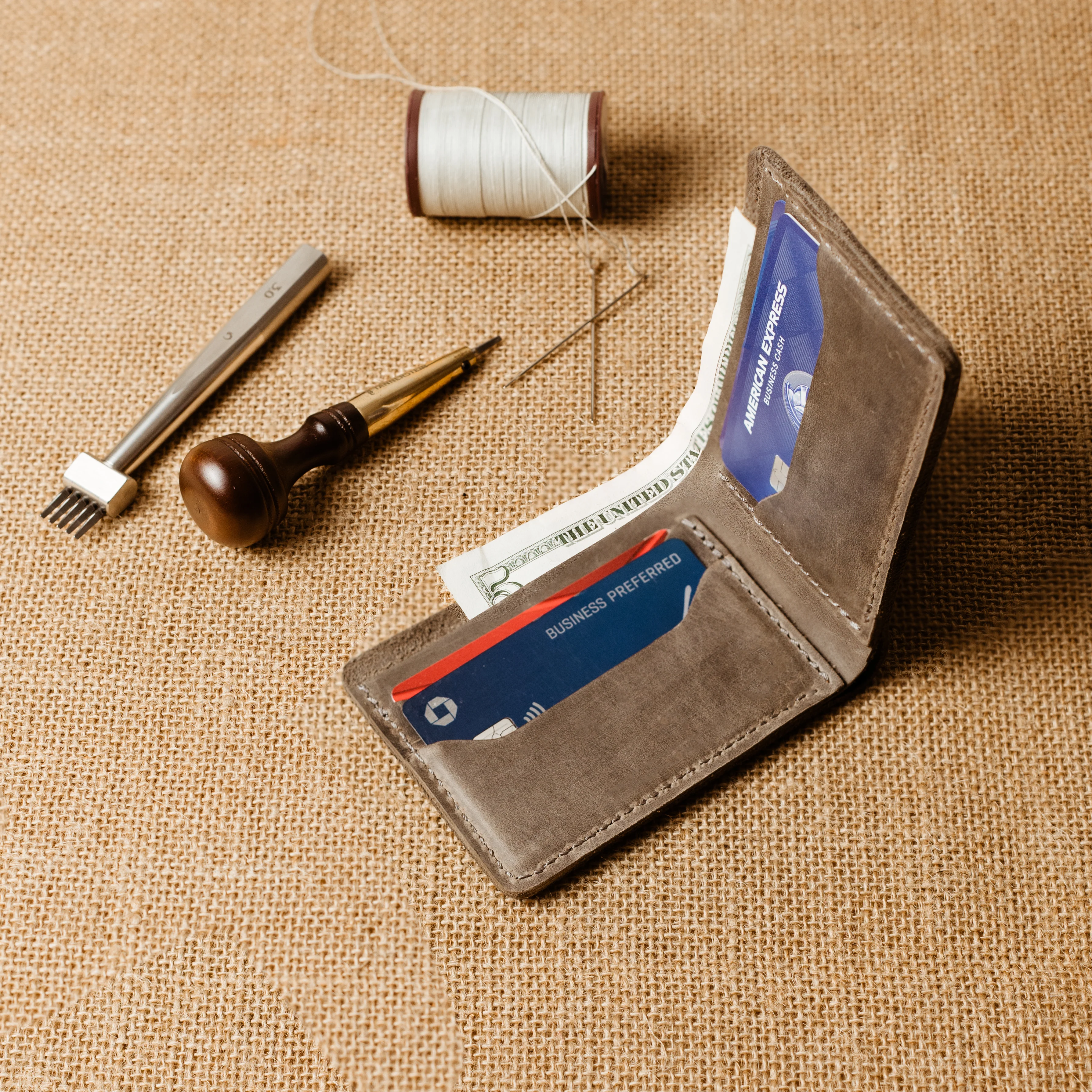 Bureau Leather Bifold Wallet | Rock Gray - Image 3