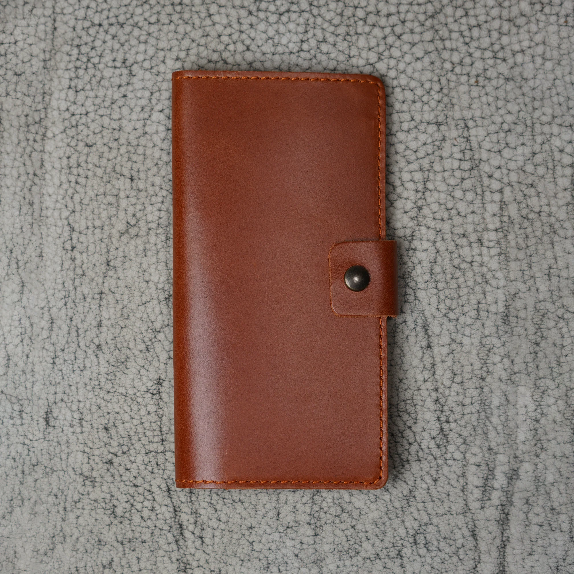 Clark Leather Checkbook Cover | Dual Tone Whiskey - Image 3