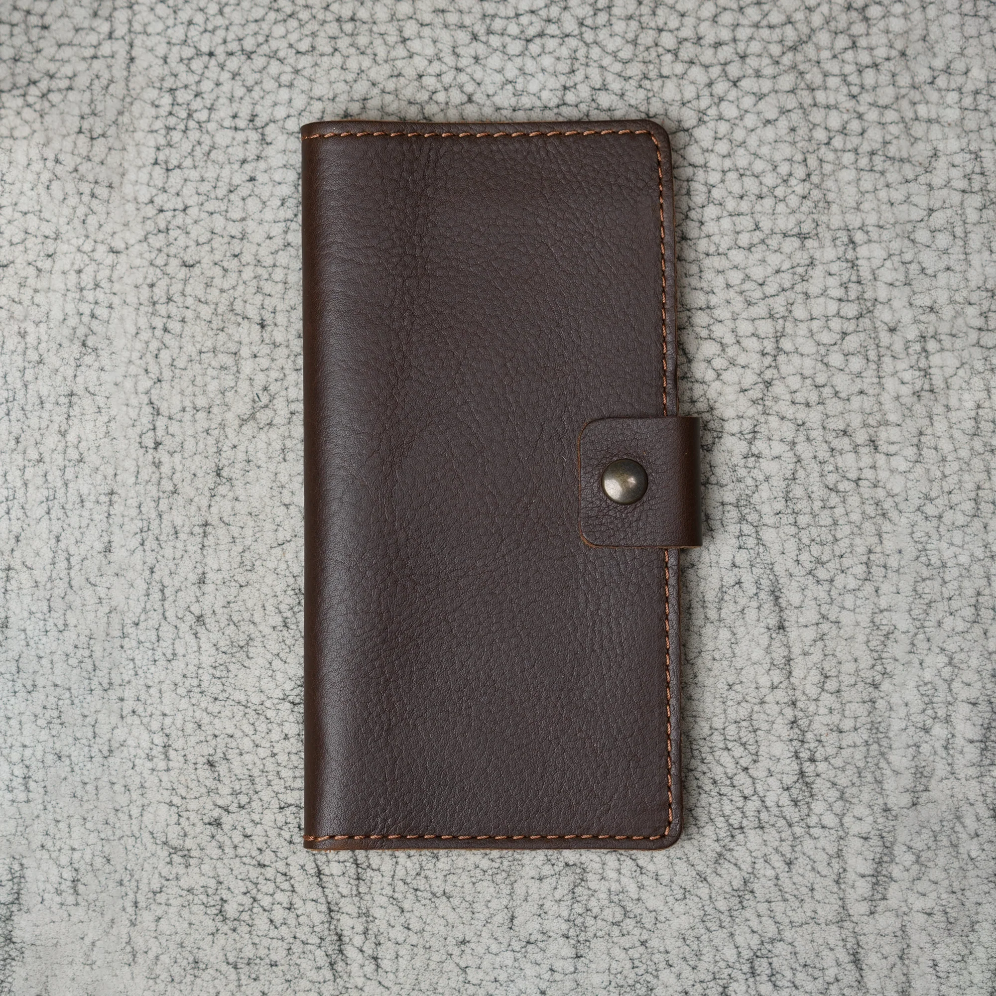 Clark Leather Checkbook Cover | Dymnos Brown - Image 3