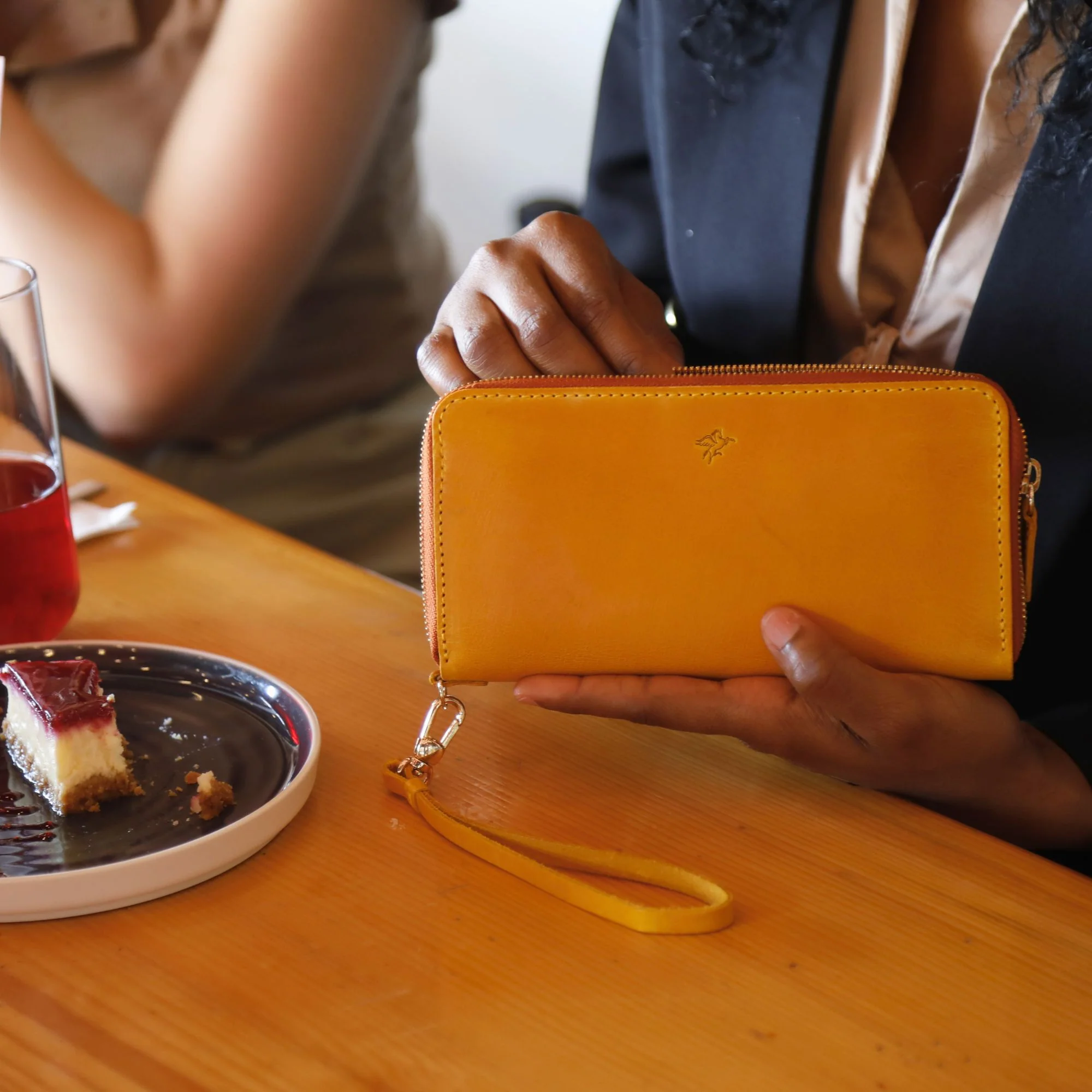 Leather Large Wallet | Grey | Karla - Image 5